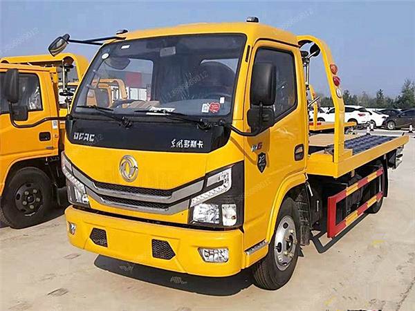 東風(fēng)多利卡一拖二藍(lán)牌清障車