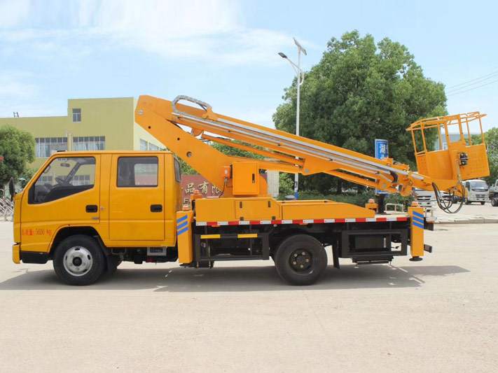 江鈴雙排17.5米直臂高空作業(yè)車