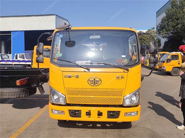 解放J6F國六藍(lán)牌一拖二清障車