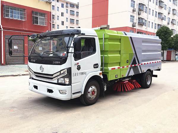 為什么要買掃路車？程力掃路車有什么優勢？