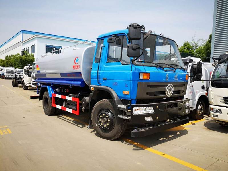 訂購11噸-14噸灑水車謹防底盤配置參數不同