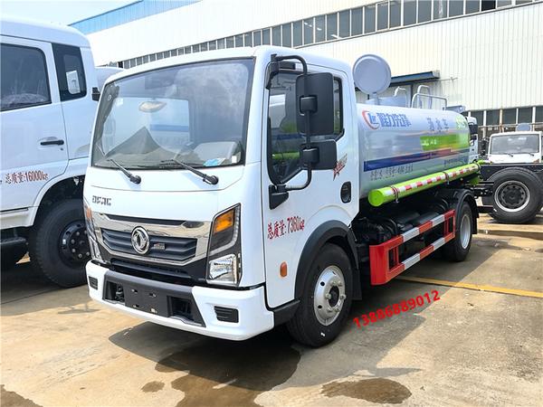 東風(fēng)多利卡5噸灑水車